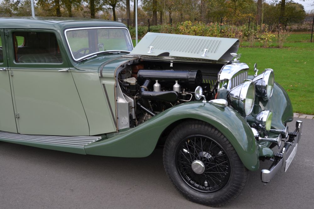 Classic Park Cars | Bentley Derby 4 ¼ Litre Sports Saloon ...