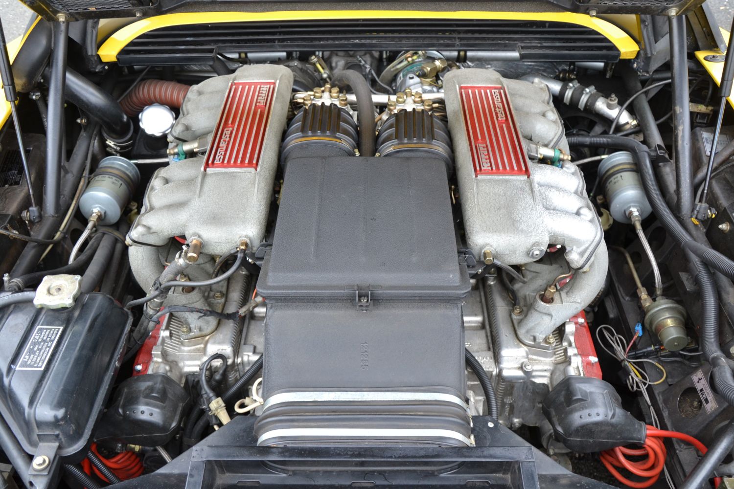 Classic Park Cars | Ferrari Testarossa