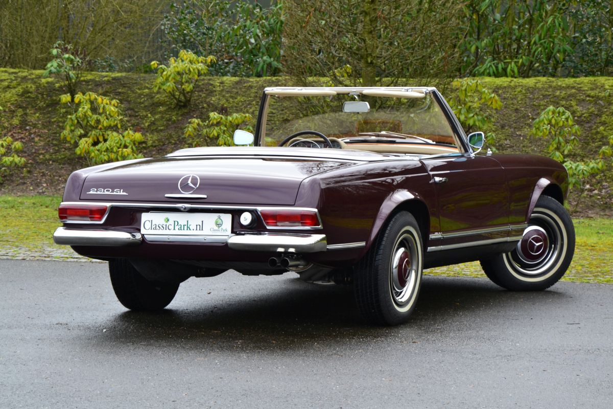 Mercedes-Benz 230 SL Pagode - Classic Park Cars