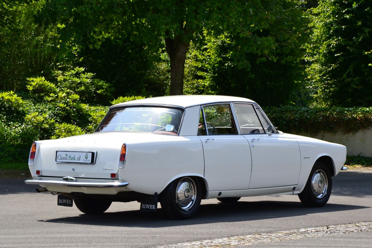Classic Park Cars | Rover 2000 SC