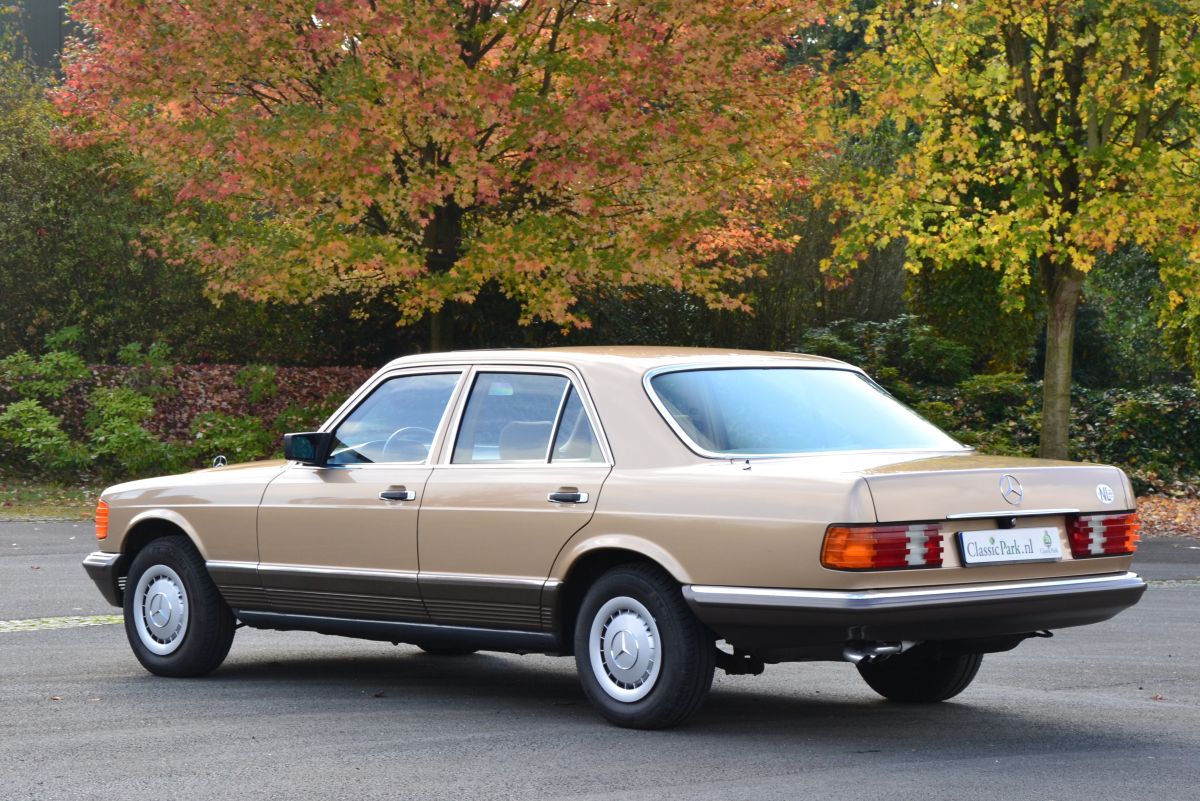 Classic Park Cars | Mercedes-Benz 280 S
