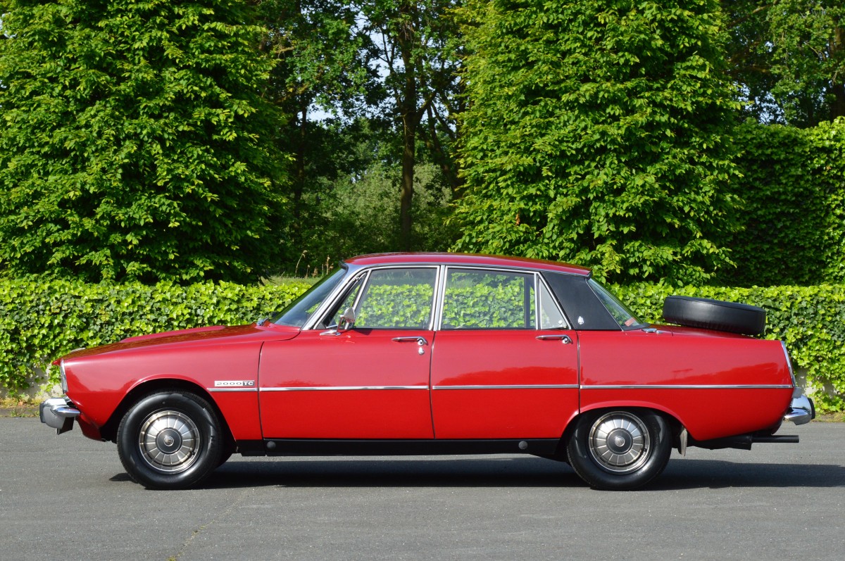 Rover 2000 TC - Classic Park Cars