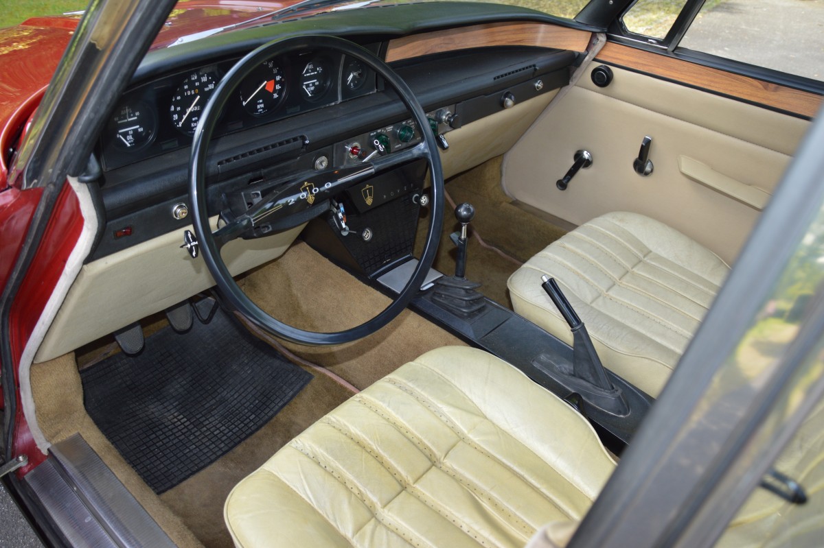 Rover 2000 TC - Classic Park Cars