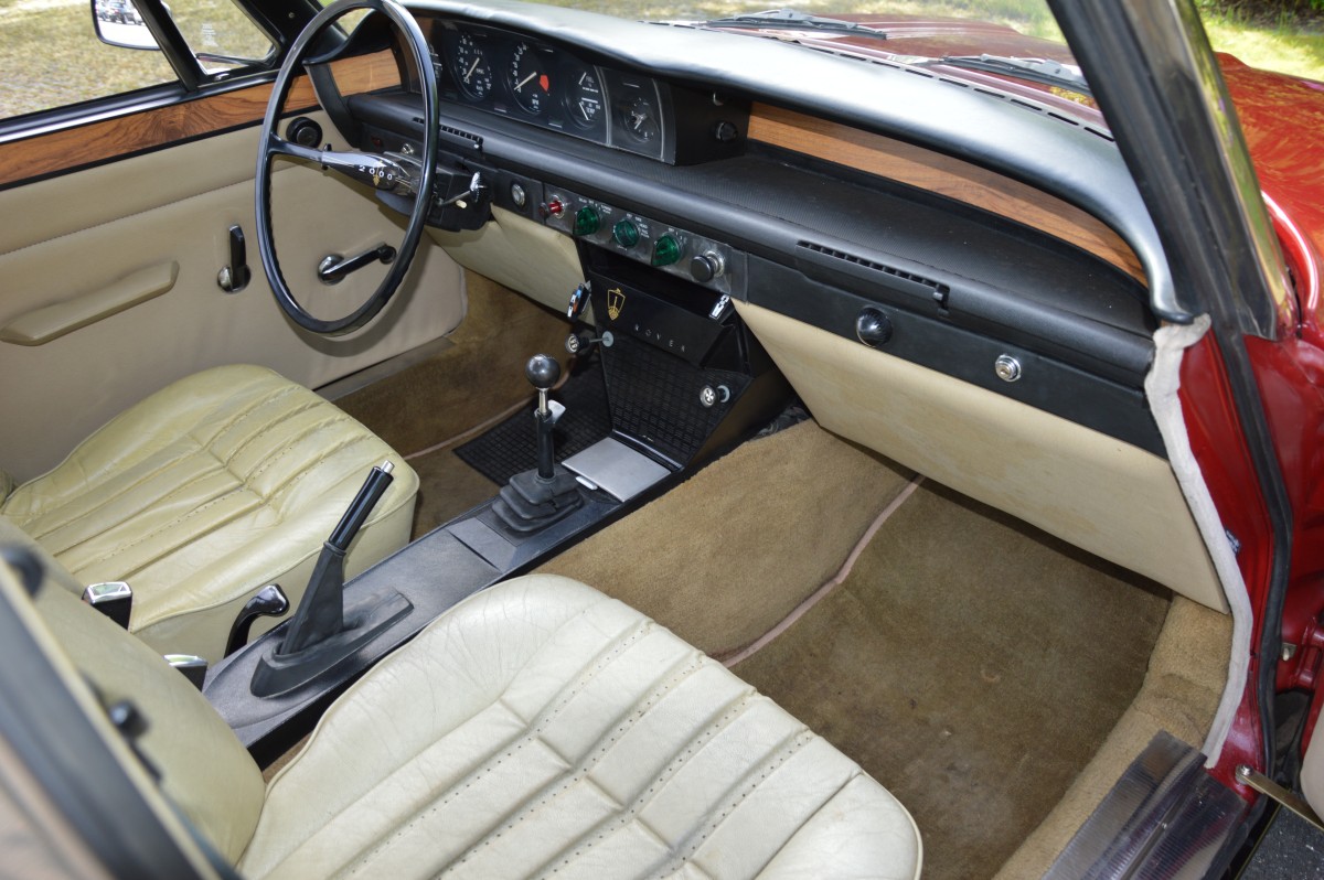 Rover 2000 TC - Classic Park Cars